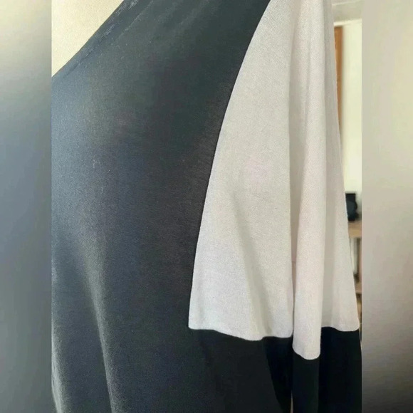 Vince Womens V Neck Shirt Black White colorblock Semi Sheer Long Sleeve Top Sz M - Picture 7 of 12